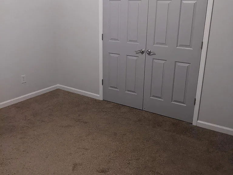 924 Smith St SW — Photo 18