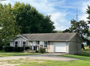 53 N Main St, Jeffersonville, OH 43128