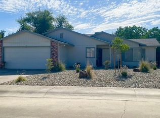 2957 Seminole Dr, Redding, CA 96001