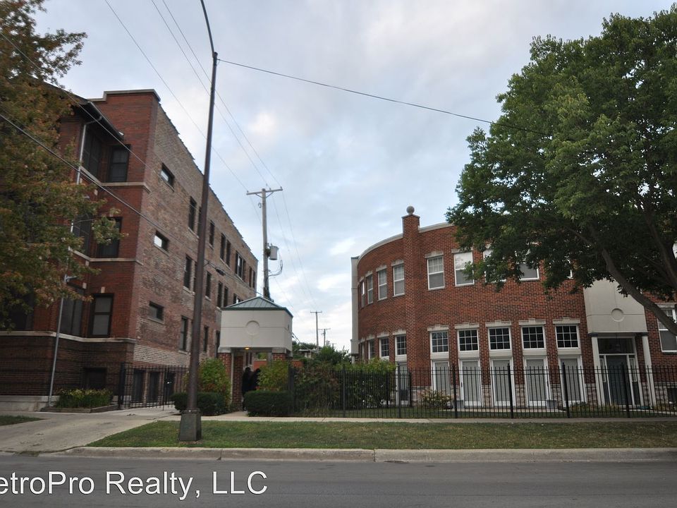 1st image of 5200 S University Ave