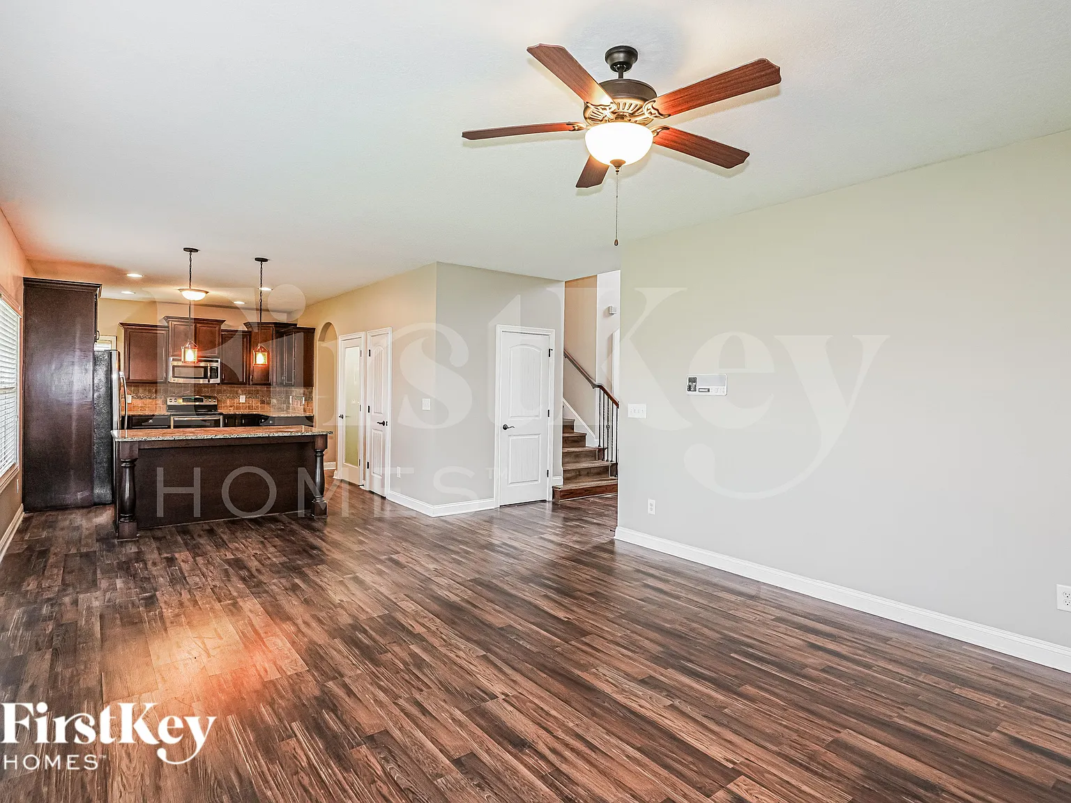 3 bed, 2.5 bath, 2512 sqft, $2,435 — Photo 4