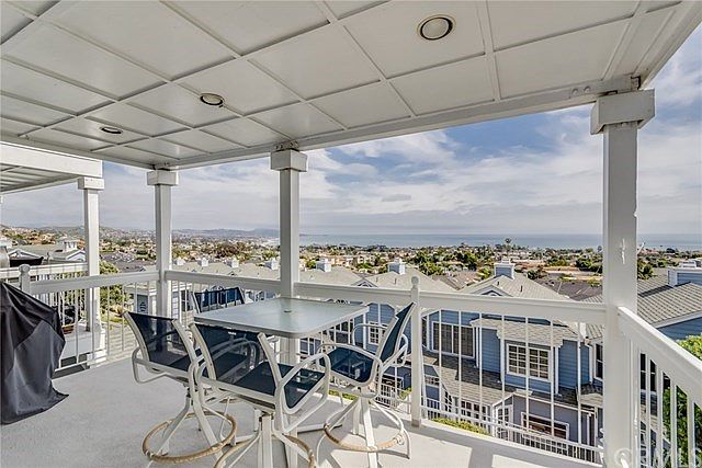 1st image of 24424 Alta Vista Dr #13