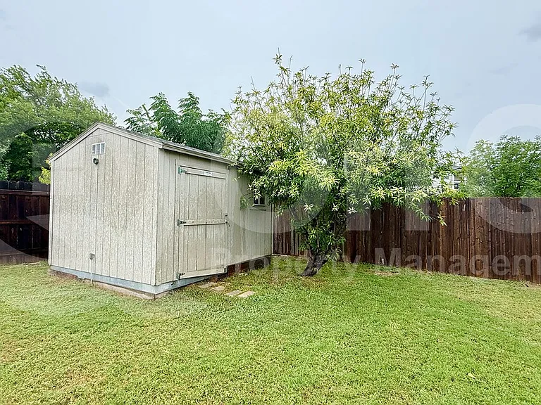 18805 Edinburgh Castle Rd — Photo 5