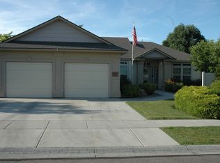 1012 W Belknap Dr, Nampa, ID 83686