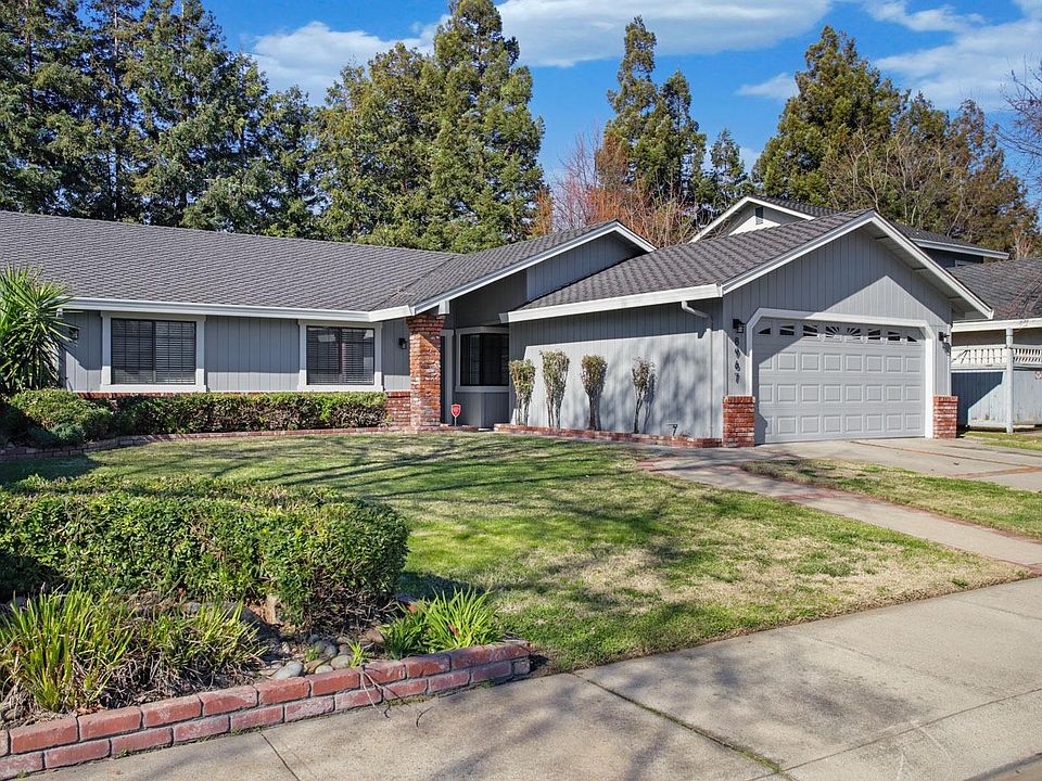 1st image of 8967 Cherry Hills Pl