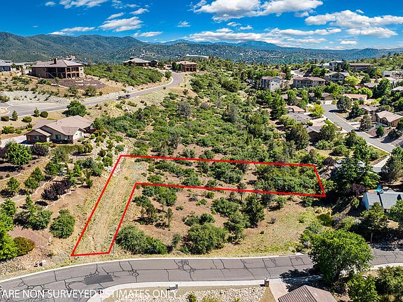 4th image of 101 W Soaring Ave