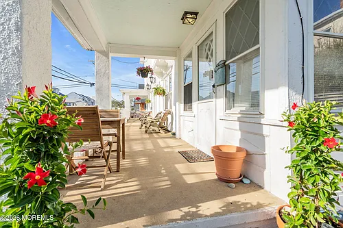 710 Beach Ave #3 Photo 1