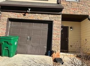 2916 Hillside Pl, Decatur, GA 30034