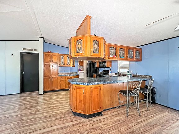 4th image of 87 Gazelle Dr