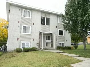 250 N 10th St APT 4, Kansas City, KS 66102