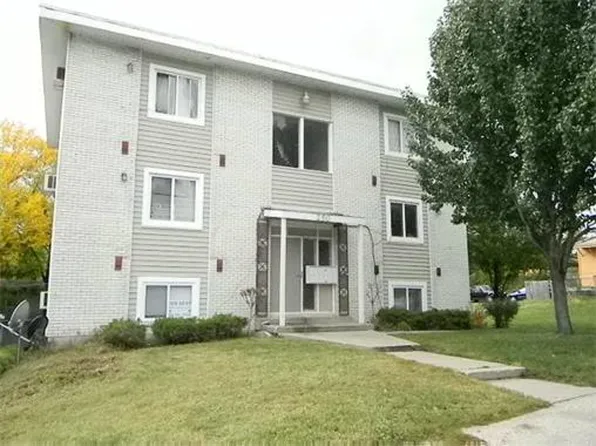 250 N 10th St APT 4, Kansas City, KS 66102