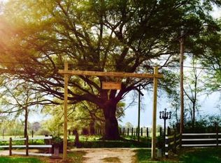 1279 Ma Hodges Rd, Graceville, FL 32440