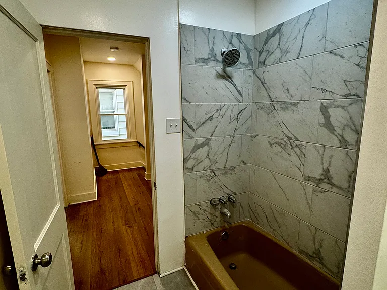 2632 Library Rd — Photo 18