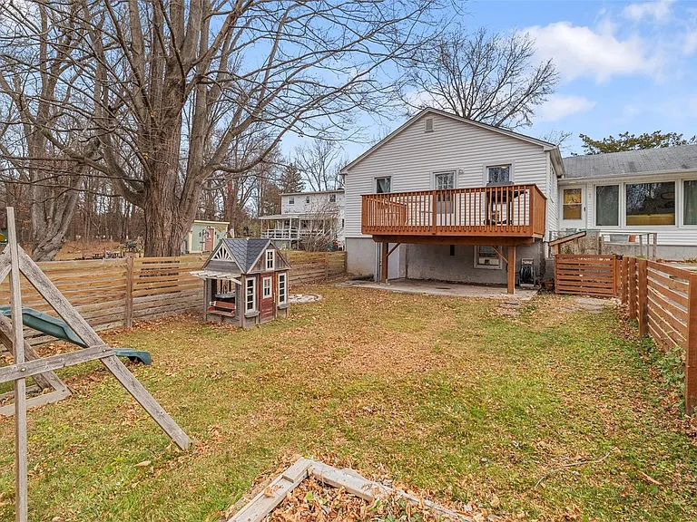 51 Goshen Ave — Photo 30