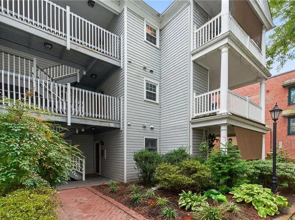 341 London St, Portsmouth, VA 23704