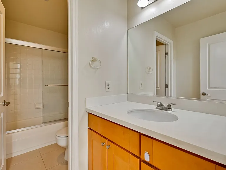 2040 W Middlefield Rd #2 — Photo 11
