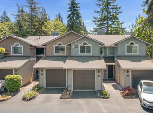 4356 W Lake Sammamish Pkwy SE APT 144, Issaquah, WA 98027