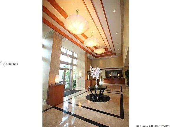 4th image of 7900 Harbor Island Dr APT 1009
