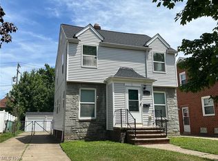 261 E 210th St, Euclid, OH 44123