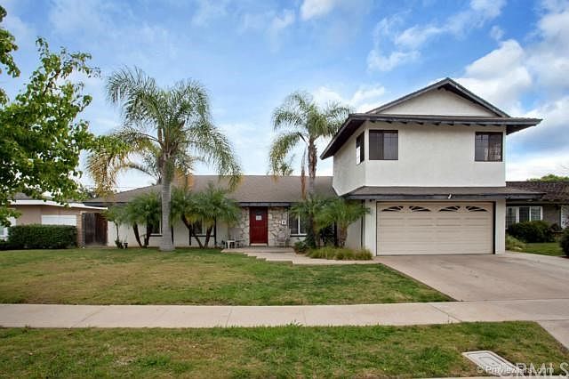 1st image of 2826 Loreto Ave