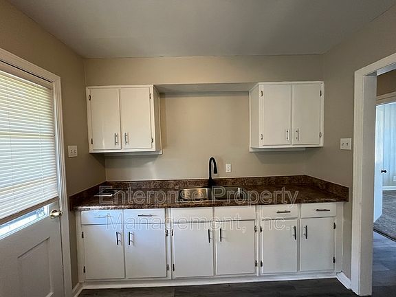 4th image of 1699 Frayser Blvd