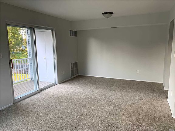 2nd image of 360 Artist Lake Dr