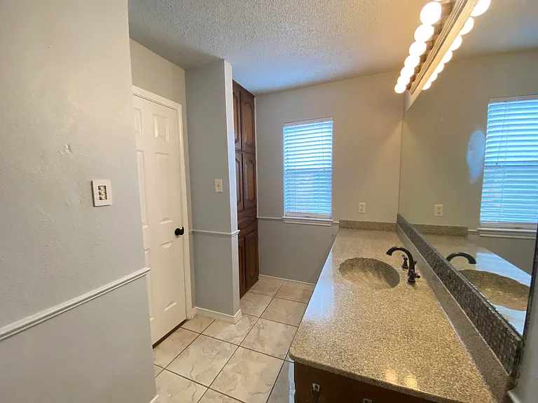 4131 Crossgate Ct — Photo 22