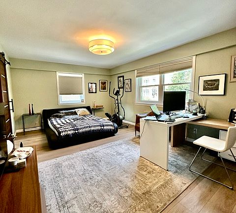 2nd image of 131 Sewall Ave APT 31
