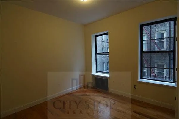 Rented by City Stop Realty | media 11