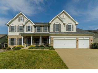 529 Old Moray Pl, Saint Charles, MO 63301