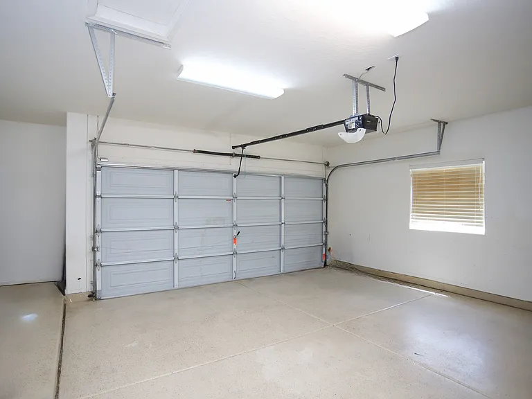 512 E Rainbow Dr — Photo 34