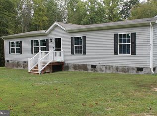 927 Jackson Rd, Bumpass, VA 23024