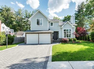 46 Demott St, Tenafly, NJ 07670