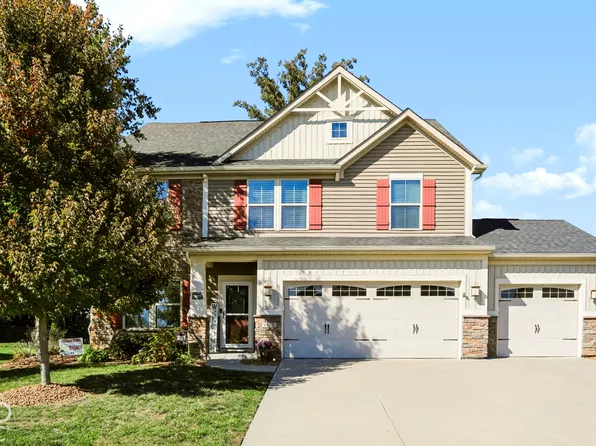 1322 Cloverdale Trce, Greenwood, IN 46143