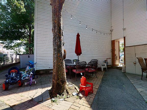 5th image of 351 Aspen Knolls Way