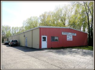 139 E Packer Ave, Oshkosh, WI 54901