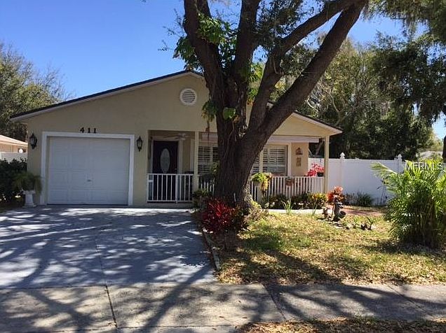 1st image of 411 Para Ave