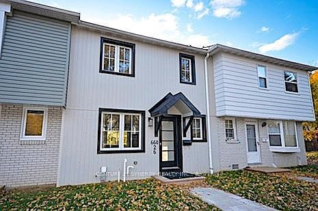 2nd image of 660 Hochelaga St #26