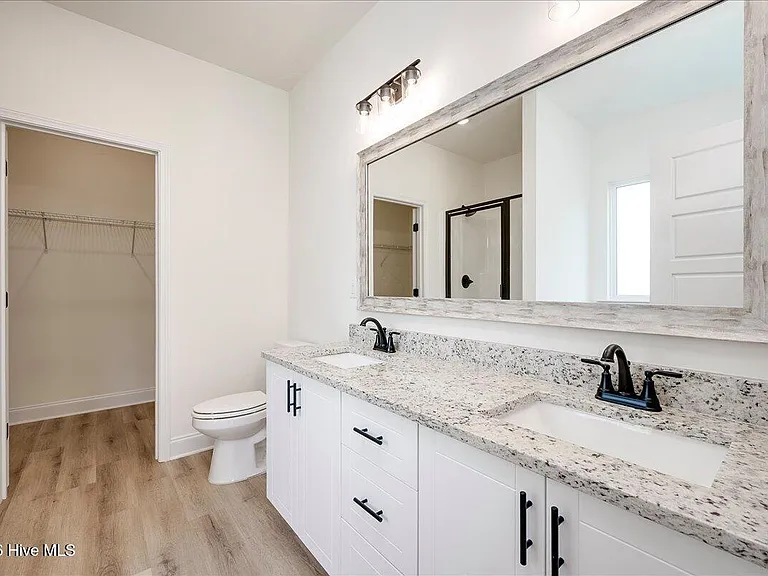 814 Sweetgrass Cir — Photo 11