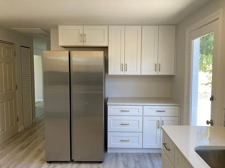 1327 N Fir St — Photo 9