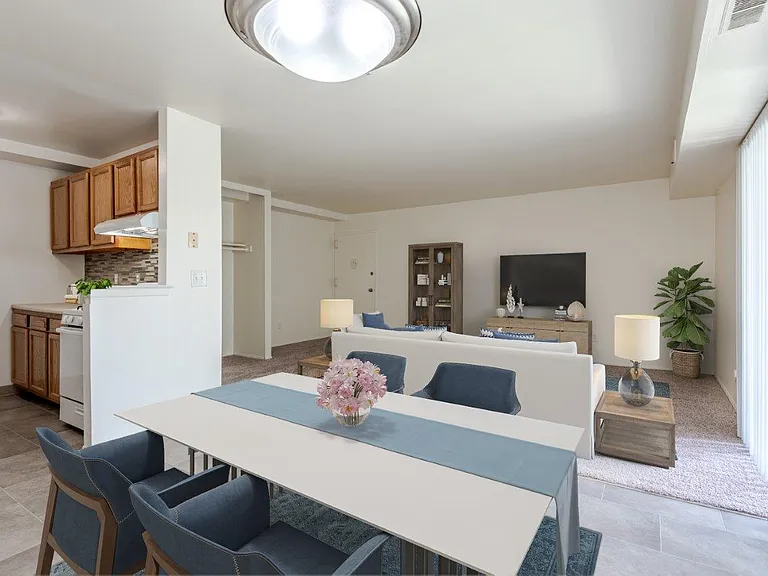 Hillcrest Village Apartment Homes — Photo 8