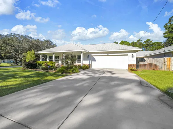 236 Greenbrier Dr NE, Fort Walton Beach, FL 32547