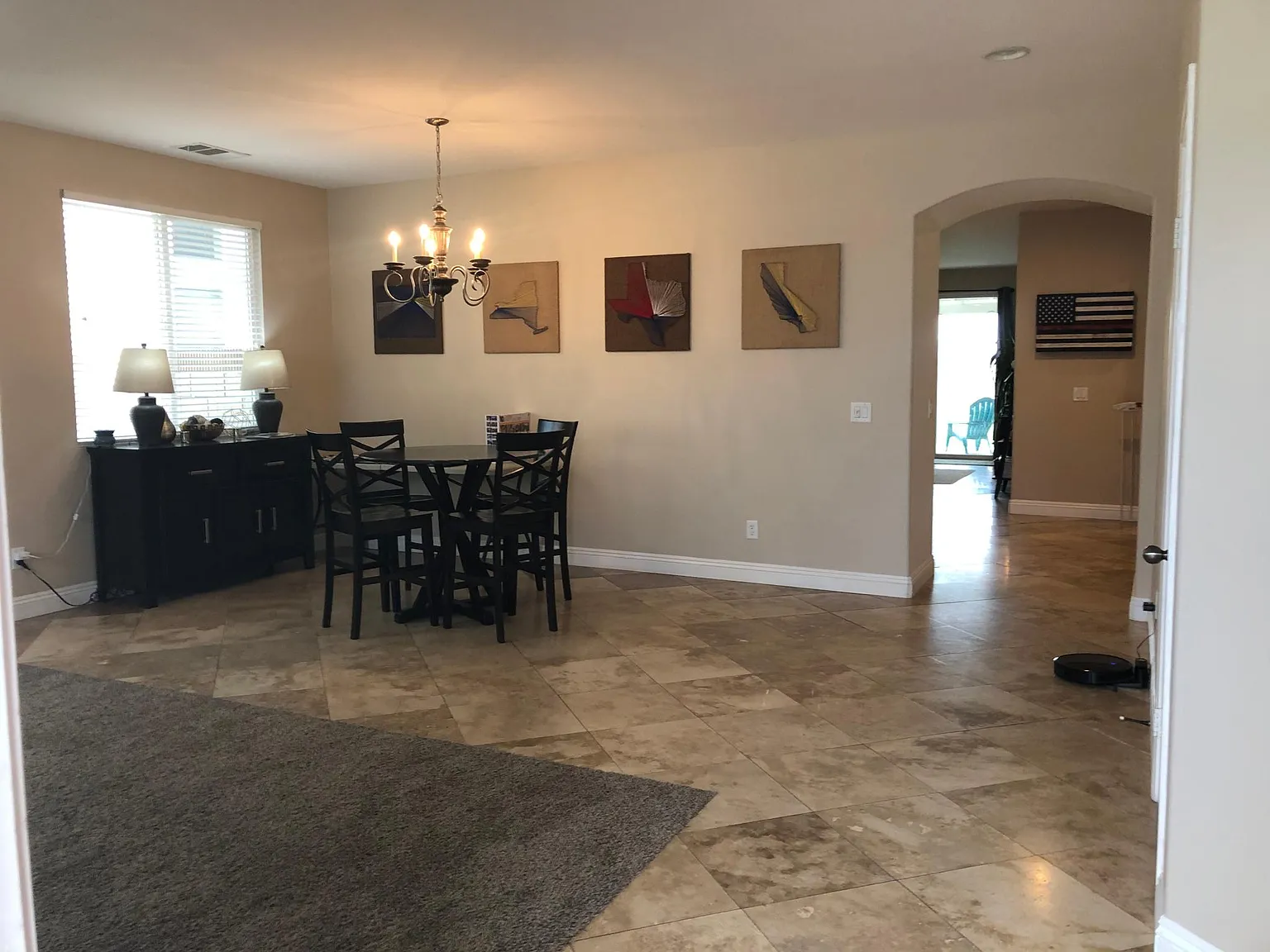 4 bed, 2.5 bath, 2324 sqft, $3,250 — Photo 4