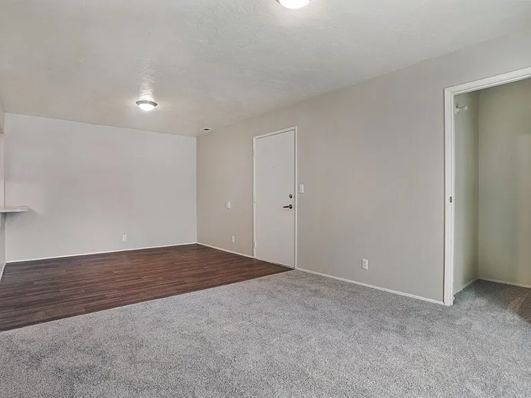 Villas at Vine — Photo 12
