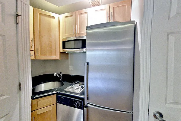 Rented by Centennial Properties NY | media 9