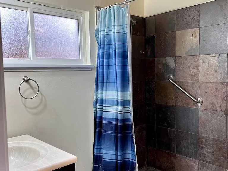 3873 Stanford Way — Photo 13