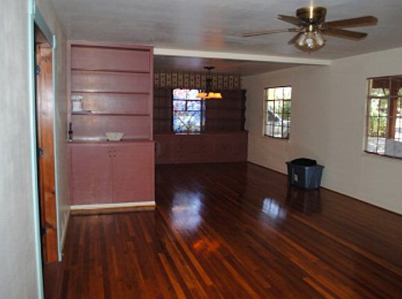5th image of 1407 N Kelly Ave