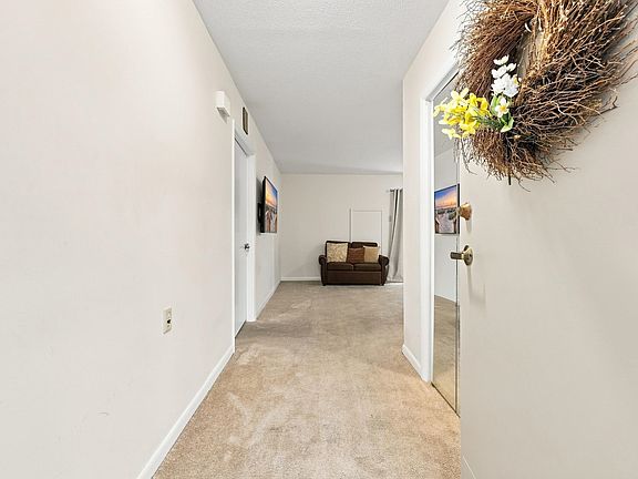 5th image of 5001 Little River Rd. #W307