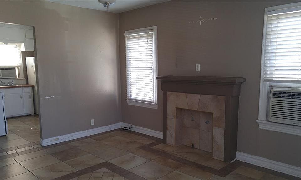 2nd image of 1134 NW 49th St APT B