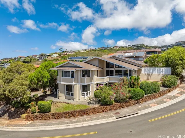 5280 Poola St, Honolulu, HI 96821